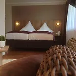 Rhoen Otel 3*