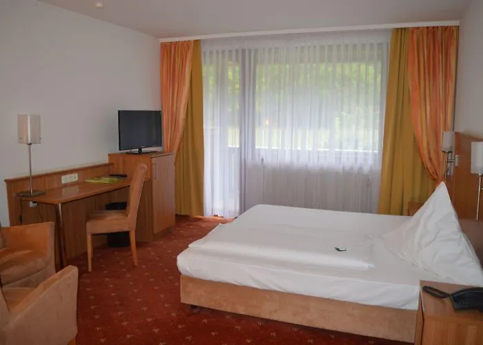 Hotel Rhoen 3*